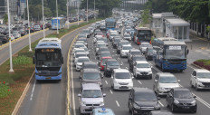 Jakarta roads less jammed in 2018. How come?
