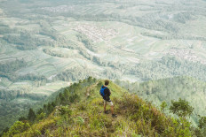 Six mountains for beginners to climb in Central Java &nbsp;