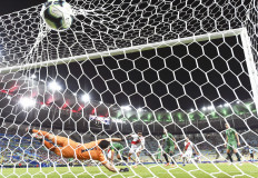 Soccer players in Brazil told to take three-week holiday