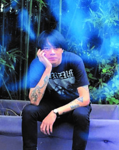 Andro Kristian illustrates dark side of life through wicked humor