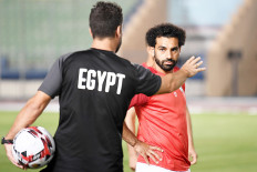 Liverpool's Salah to train after negative COVID-19 test, says Klopp