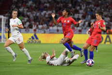 USA into World Cup final as Houghton penalty miss costs England dear