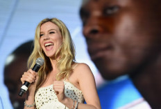 Joss Stone deported from Iran ahead of 200th world tour gig