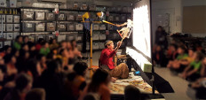 Traveling 'dalang' brings 'wayang kulit' to life at schools Down Under