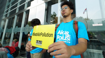 Fed up with air pollution, Jakartans file lawsuit