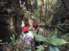 Poso expedition traces past for sake of future 