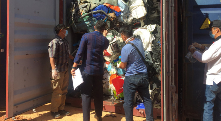 Indonesia sends more toxic waste, trash back to origin