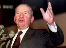 Ross Perot, billionaire who sought presidency, dead at 89