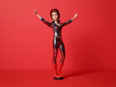 Mattel unveils David Bowie Barbie doll
