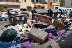 Eternally stinky city? Rome garbage crisis sparks health fears