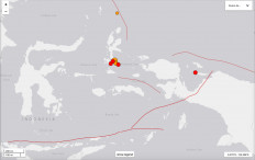 Powerful 7.3-magnitude quake jolts Halmahera; people rush out homes in panic