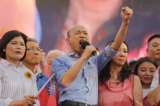 Populist pro-China mayor to face Tsai in Taiwan presidential clash