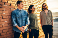 Experimental rock band Yeasayer produces catchy pop in ‘Erotic Reruns’