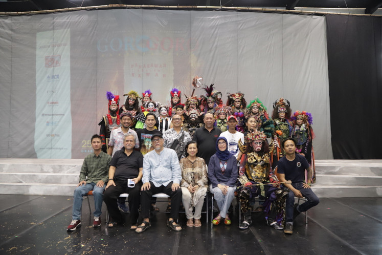 All together: The cast and production crew of Teater Koma's latest play, 'Goro-Goro: Mahabarata 2'.
