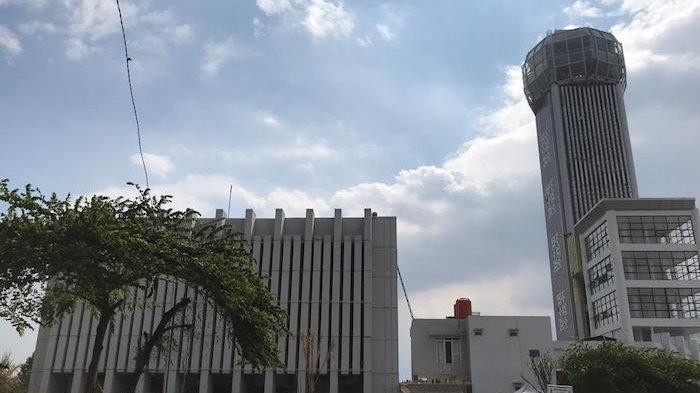  South Tangerang  observation tower cuts off residents 