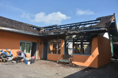 Four children killed in Malang house fire during power outage