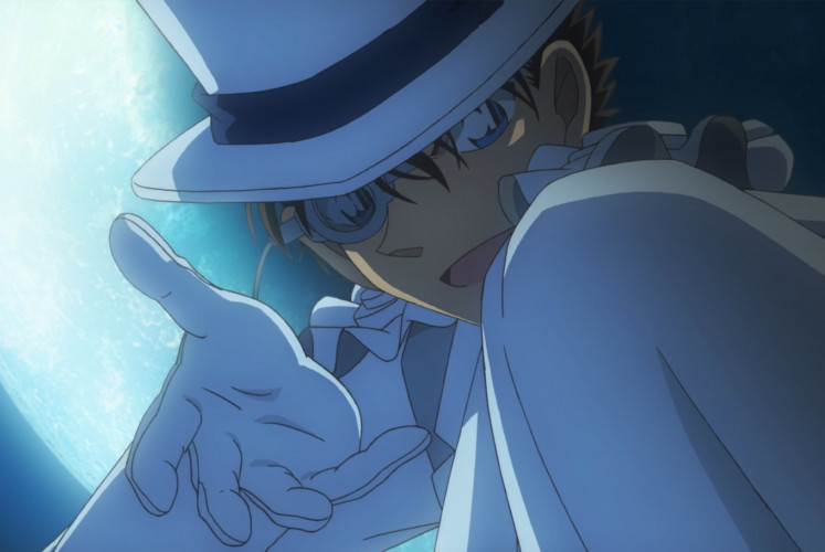 Kaitou Kid (voiced by Kappei Yamaguchi) tries to steal the legendary blue sapphire in Singapore. 