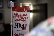 Japanese restaurants put the “Muslim friendly” sign in restaurants so that Muslim tourists can dine in with ease. JP/Rosa Panggabean