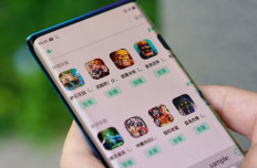 Oppo's new 'Waterfall Screen' phone display virtually eliminates side bezels