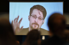 Former NSA contractor Edward Snowden publishing memoir