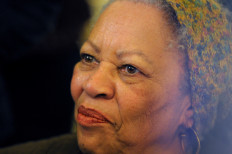 Nobel-winning author Toni Morrison dead at 88