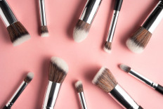 Beauty enthusiasts trust influencers more than celebrities: Report