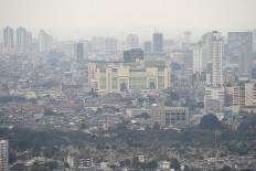 Govt banks on consumer stimulus to reach 5% growth