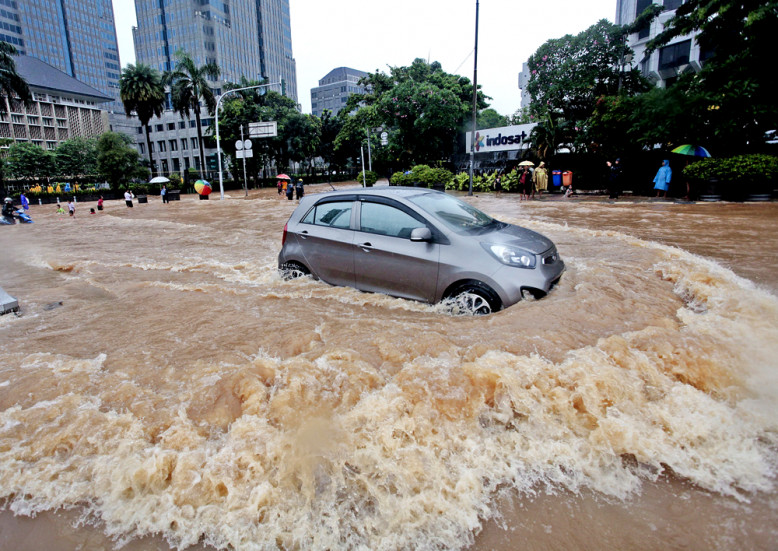 Jakarta braces for upcoming rainy season - City - The Jakarta Post