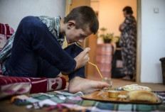 Foot artists have finely tuned 'toe-maps' in their brains