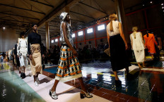 Style trumps fashion at Prada, Pilotto goes to the beach at Milan shows
