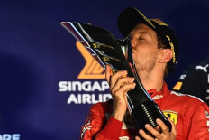 Vettel praises confidence-boosting support after Singapore win