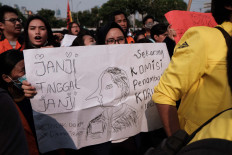 Don't rush KUHP deliberation, President says