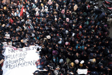 Delay penal code bill passage, critics say