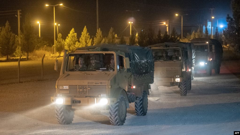 Turkey to begin Syria offensive 'shortly' despite mixed US signals