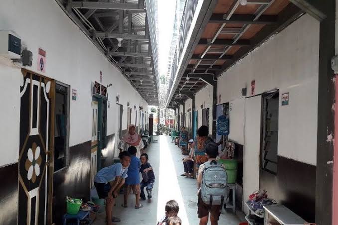 Communities join hands to rebuild Kampung Kunir