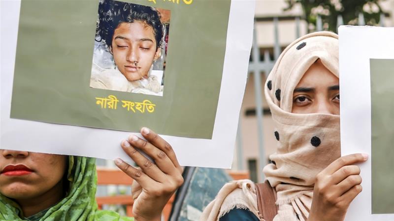 16 sentenced to death for burning alive Bangladesh teen