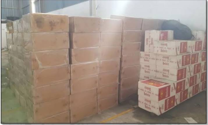 Cops seize over RM3.5m in cigarettes, three foreigners, including Indonesian, arrested