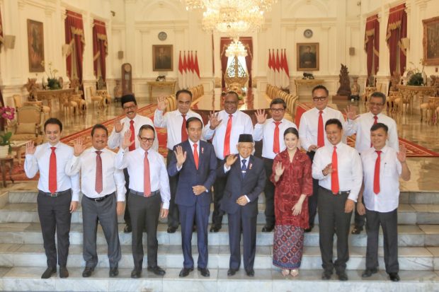 Jokowi expands coalition with new deputy ministers