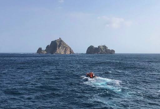 No sign of survivors from crashed South Korean Airbus chopper with seven on board