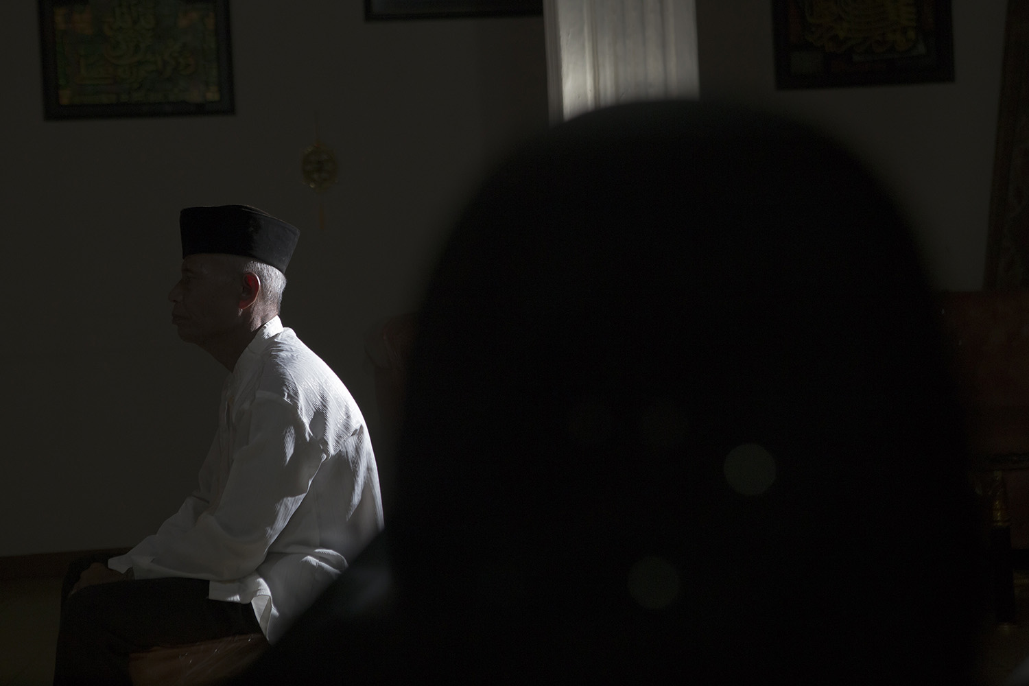 When he’s not teaching silat, Imam spends evenings in silence to train his senses. JP/Ramadhani