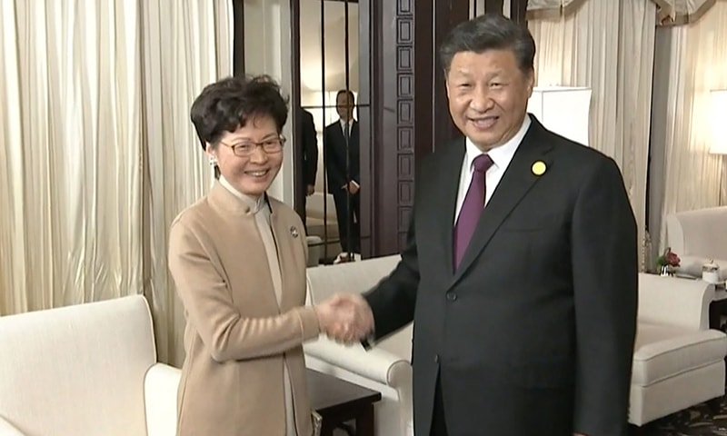 Xi voices 'trust' in Hong Kong leader, concern over unrest