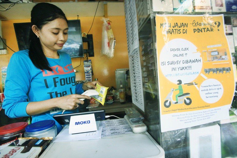 Research has shown that generating start-ups is a long and winding journey. The most common process is going through stages of experimenting and embracing failure, of entering the incubation phase and of sealing deals with investors.