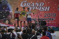 Australian cyclist Ewart retains Indonesia's Tour de Singkarak title