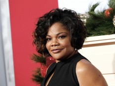 Oscar-winner Mo'Nique sues Netflix for pay discrimination