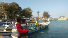 Jakarta’s islanders face ebb and flow living away from mainland