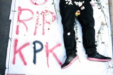 Dozens of KPK employees resign, following footsteps of ex-spokesperson