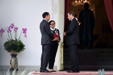 New foreign envoys submit letters of credentials, discuss economy with Jokowi