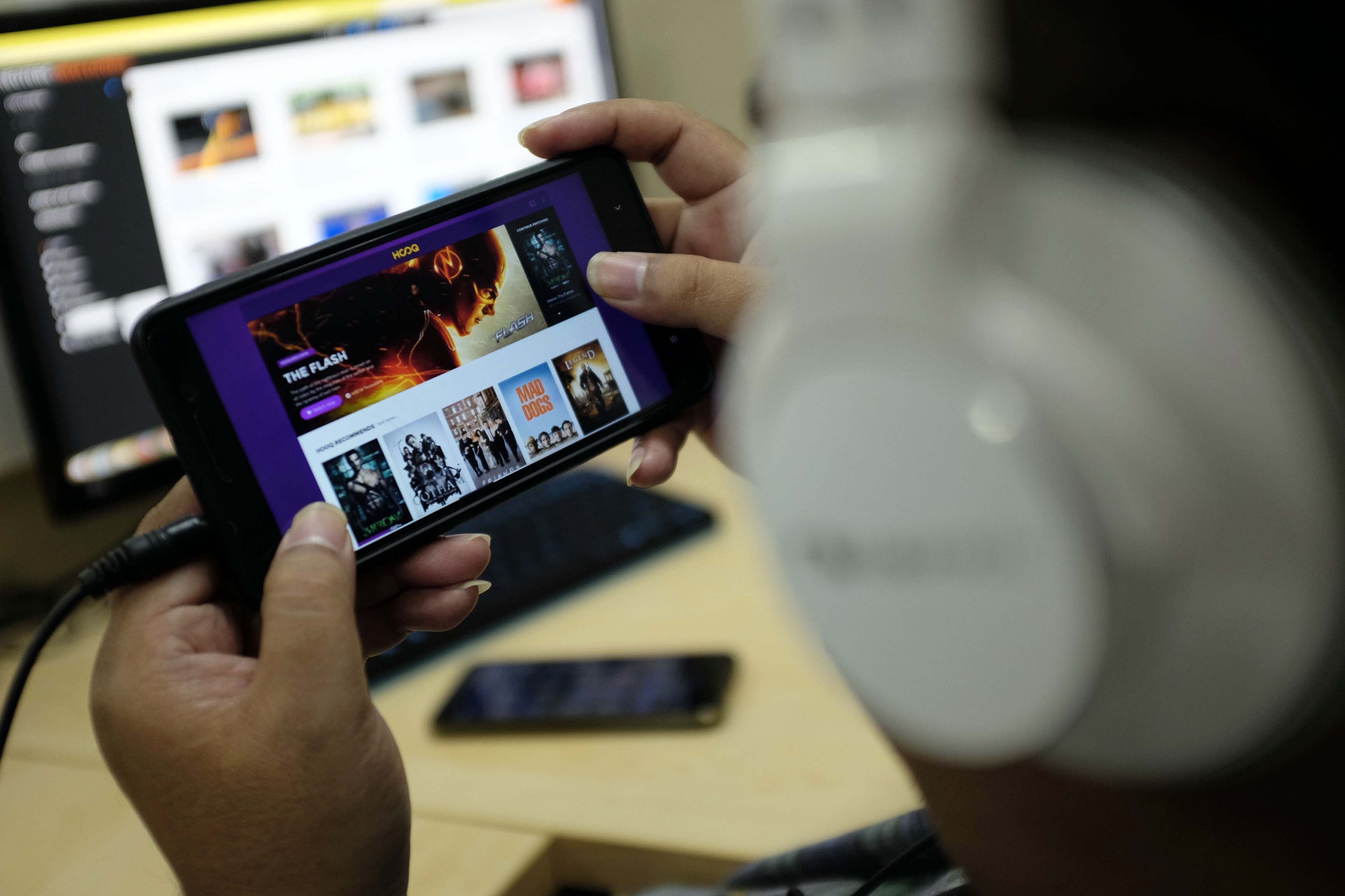 Money streaming in - Editorial - The Jakarta Post