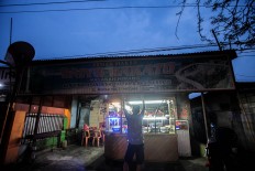 A small Padang-style eatery on Jl. Kaswari in Medan, North Sumatra. JP/Andri Ginting