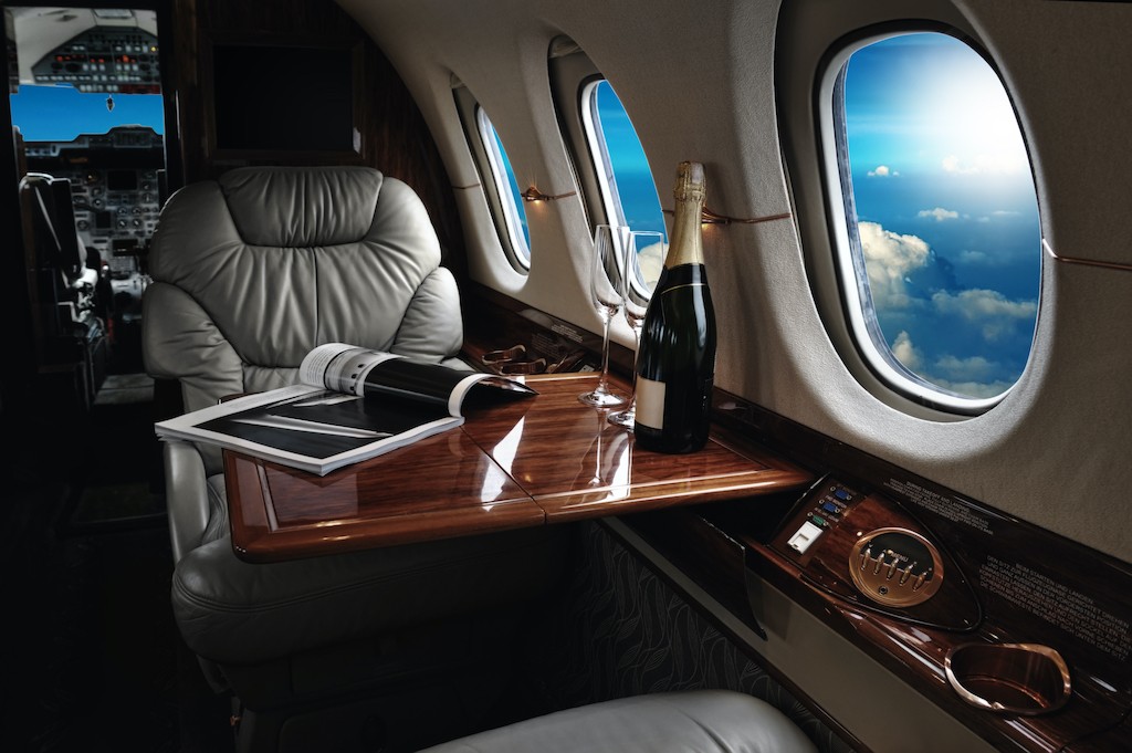 Wealthy ditch private jets for commercial as covid eases